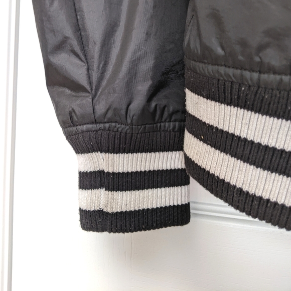 US Polo Assn Men's Black Sports Varsity jacket - Picture 10 of 10